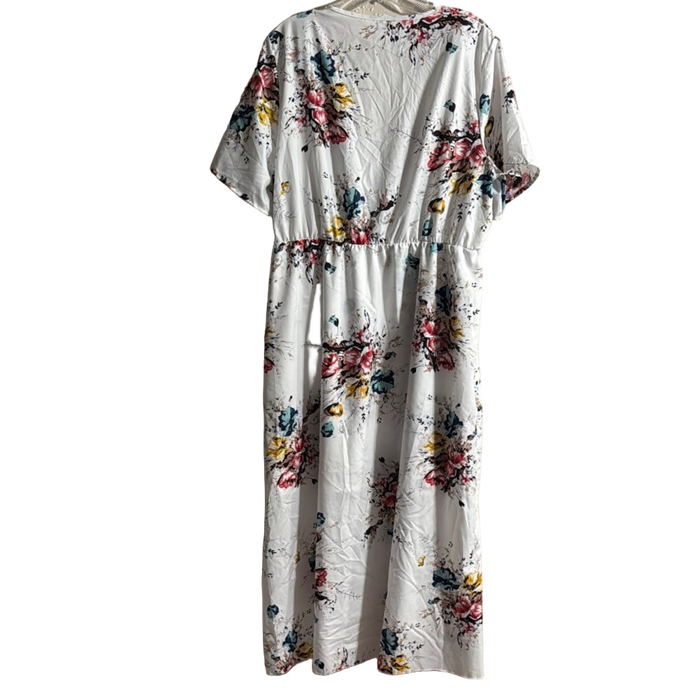 Floral V-Neck Maxi Dress - Picture 7 of 7